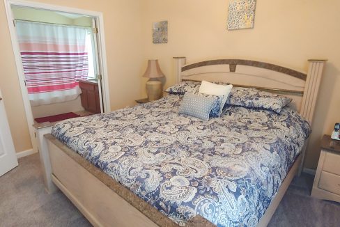 MAK-Florida-Villa-Bedroom1