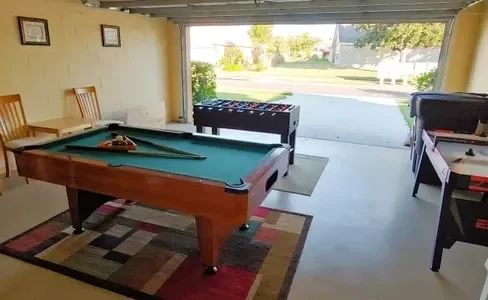 mak florida villa games room